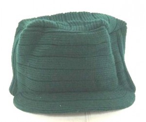 HAT, KNIT BEANIE F.GREEN W/SMALL VISOR