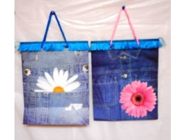 Gift Bag W/Trim Jeans 6 Asst